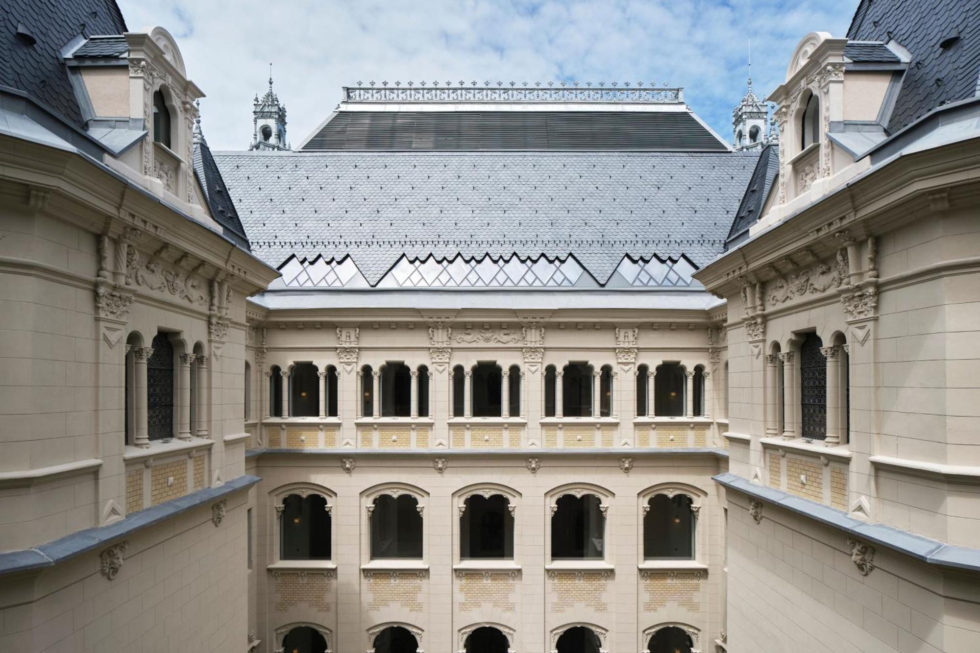 W Budapest Exterior foto